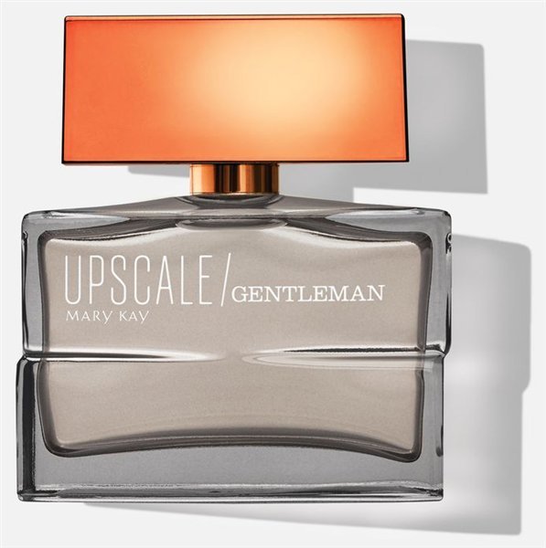 Perfume masculino Upscale Gentleman Deo Parfum 75 ml, da Mary Kay, frasco transparente com tampa cobre